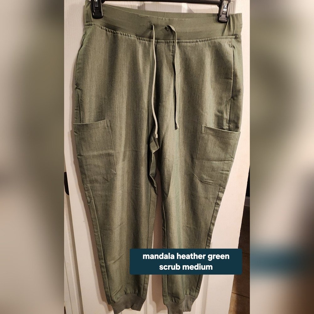 Women's Olive Cargo Pants